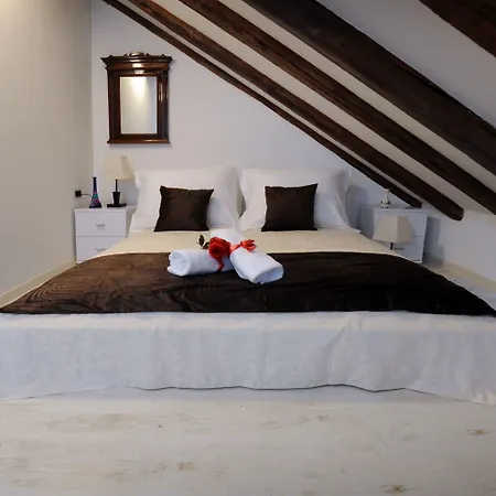 Felicitas At The Center Near The Split