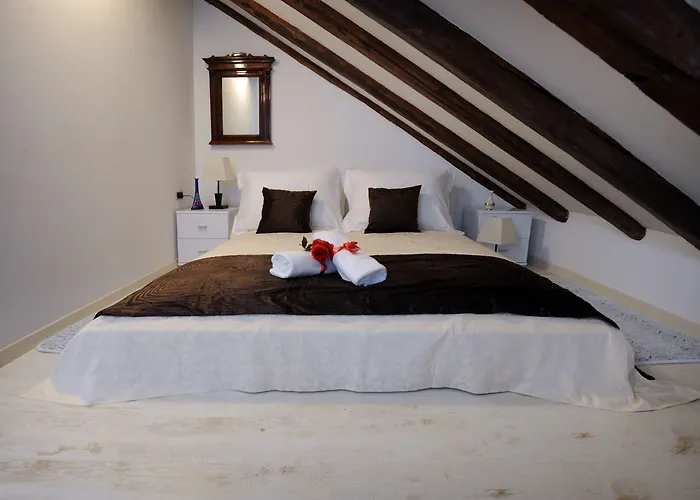 Felicitas At The Center Near The Split